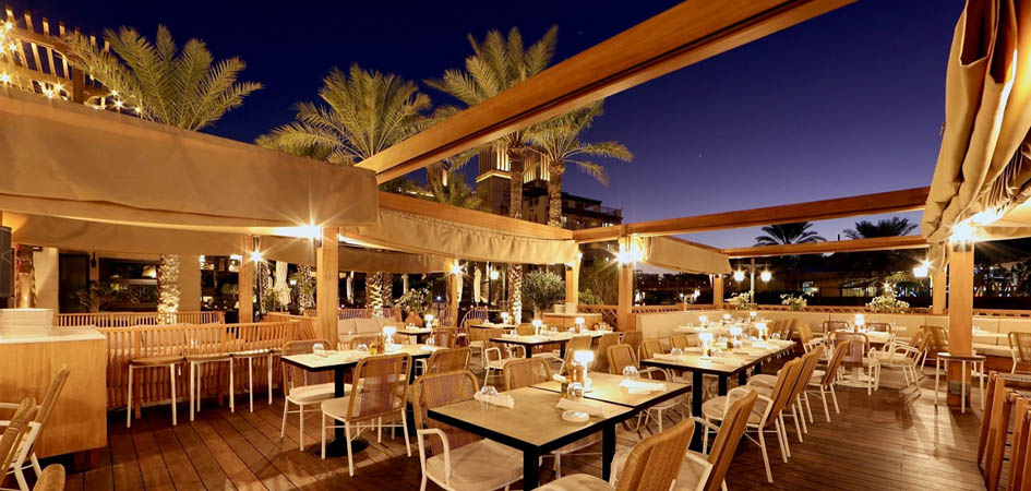 Souk Boardwalk in Madinat Jumeirah Souk Boardwalk in Madinat Jumeirah