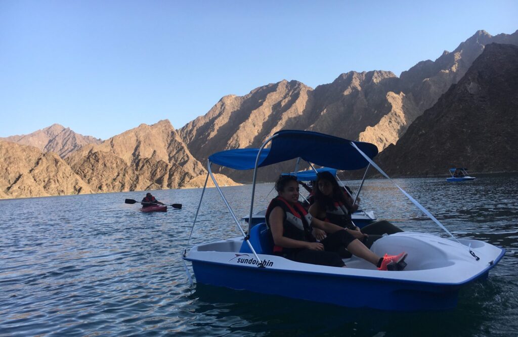 Hatta Kayaking boat