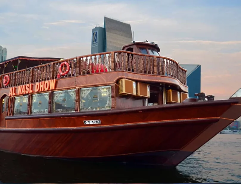 Dhow Cruise Dubai Creek