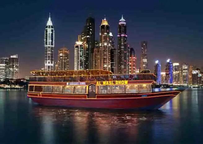 Dhow cruise and cultural entertainment